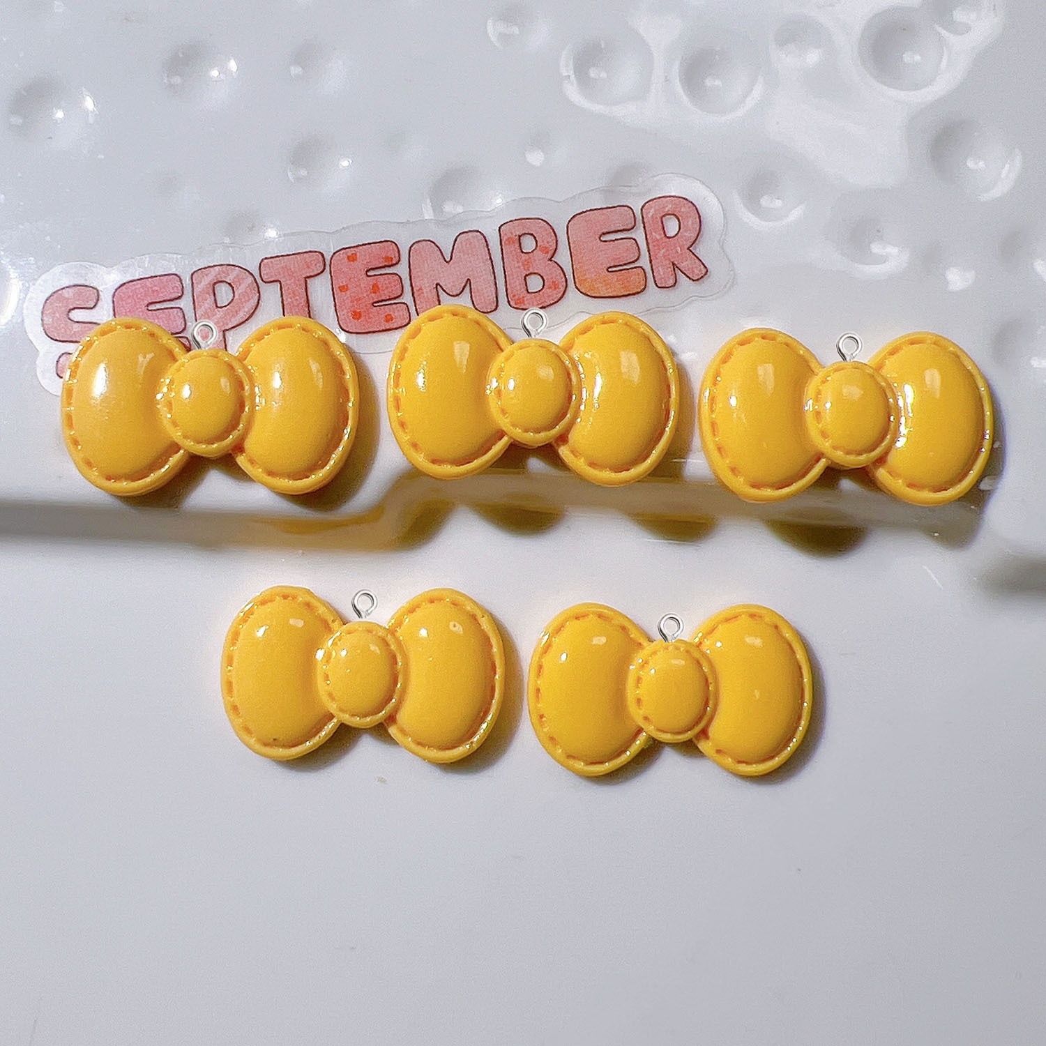 10Pcs Cute Cartoon Bowknot Res - Resin Art Earrings Material avis et prix