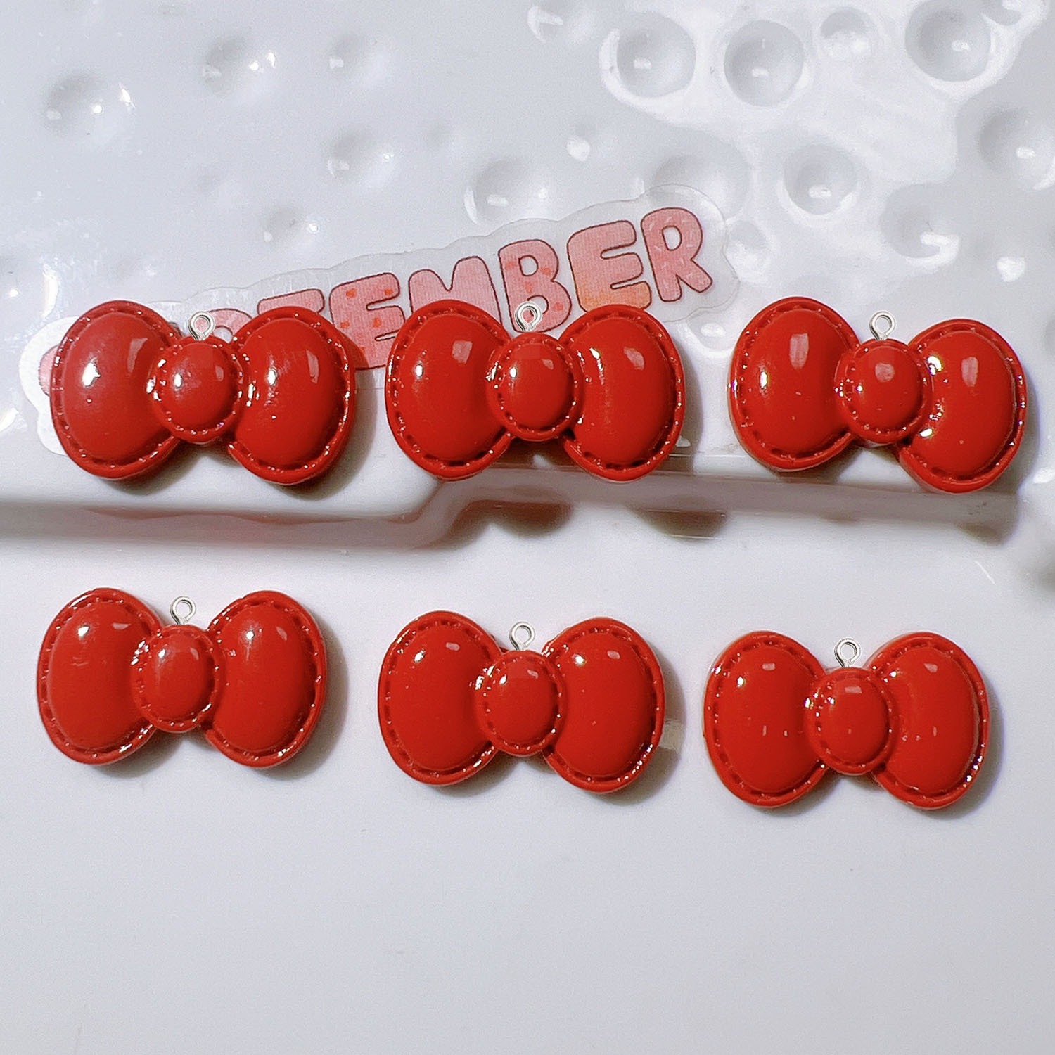 10Pcs Cute Cartoon Bowknot Res - Resin Art Earrings Material avis et prix