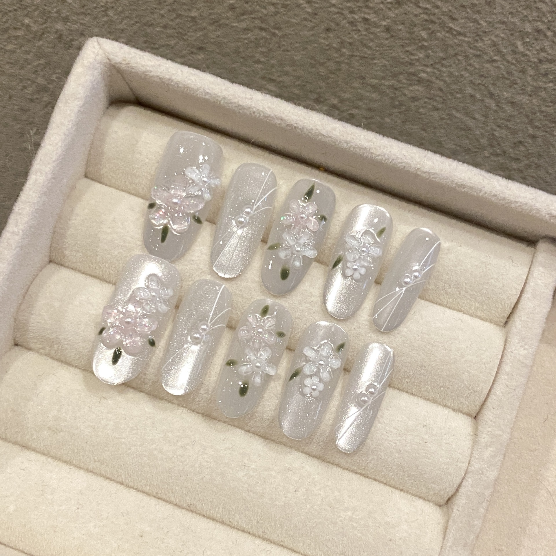 10pcs Glitter Sliver Press On  - Resin Art With Flowers avis et prix
